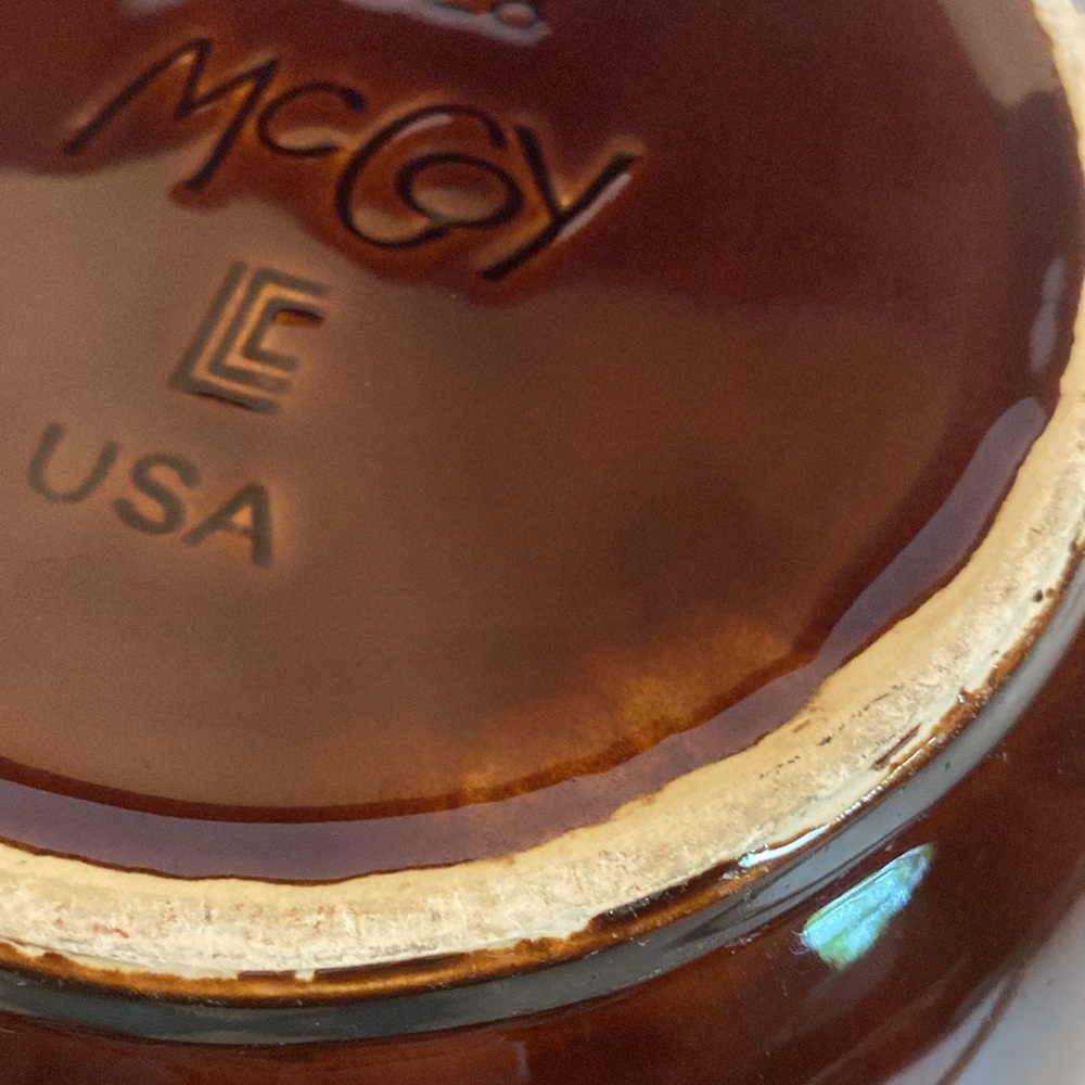 McCoy Brown Drip Glaze 8” Vintage Pottery Mixing Bowl - Picture 10 of 12